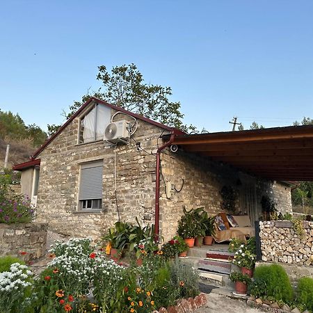 Вилла Stone House Kelcyre Экстерьер фото