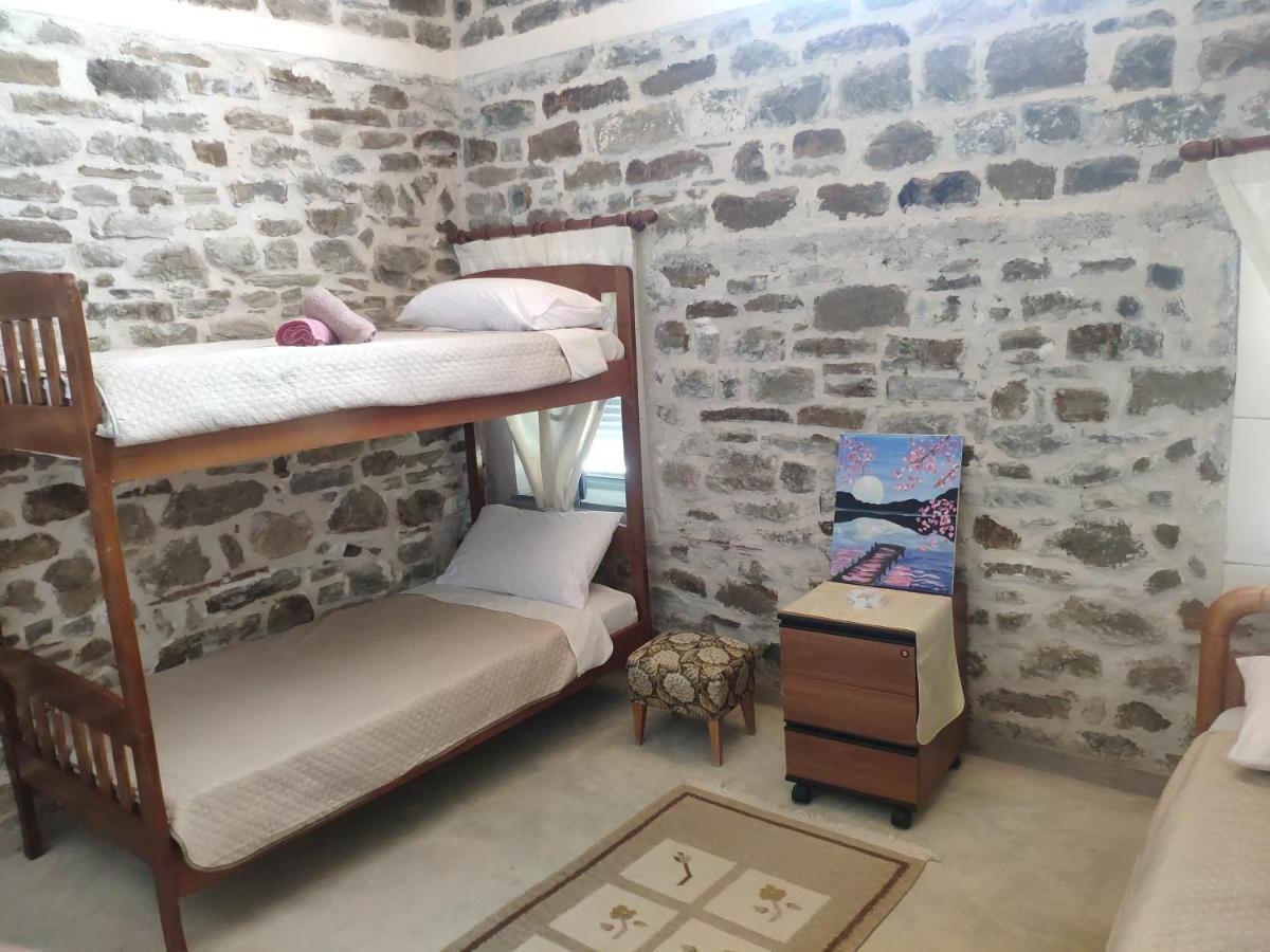 Вилла Stone House Kelcyre Экстерьер фото
