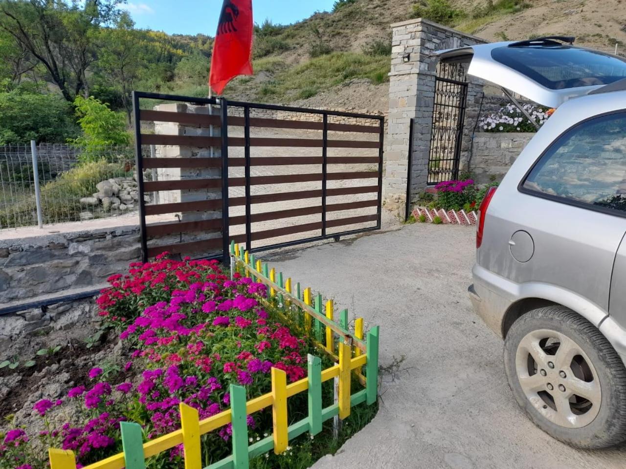 Вилла Stone House Kelcyre Экстерьер фото